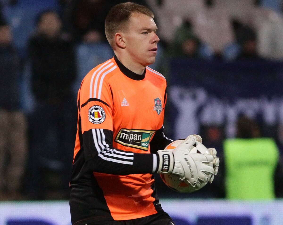 Steaua s-a decis în privinţa postului de portar pentru sezonul viitor » Cine vine în locul lui Ciprian Tătăruşanu