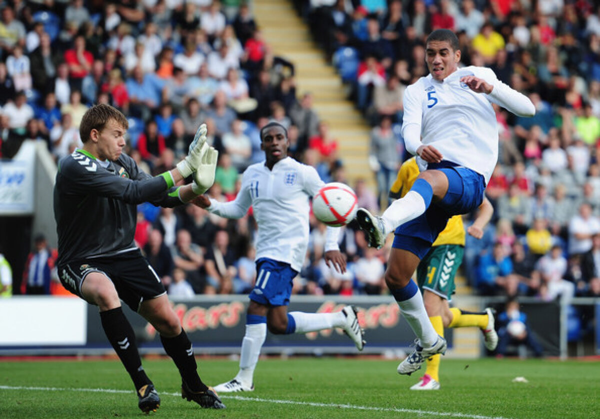 Steaua s-a decis în privinţa postului de portar pentru sezonul viitor » Cine vine în locul lui Ciprian Tătăruşanu
