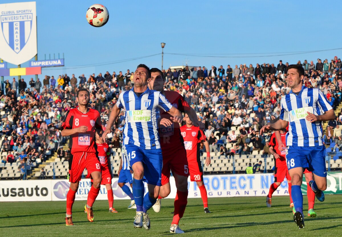FOTO CS U Craiova a pierdut surprinzător cu Metalul Reşiţa, 1-2! Oltenii tremură pentru promovarea în Liga 1