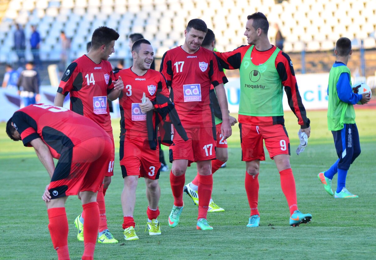 FOTO CS U Craiova a pierdut surprinzător cu Metalul Reşiţa, 1-2! Oltenii tremură pentru promovarea în Liga 1