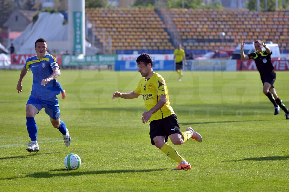 VIDEO + FOTO Pas important pentru salvarea de retrogradare » FC Braşov a învins-o pe Corona, scor 1-0