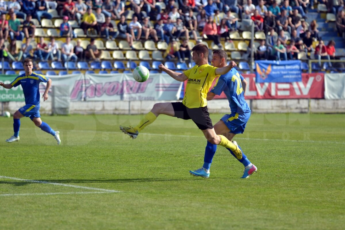 VIDEO + FOTO Pas important pentru salvarea de retrogradare » FC Braşov a învins-o pe Corona, scor 1-0