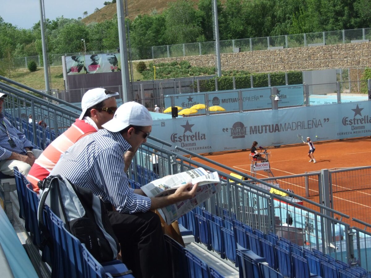 FOTO Culoare la Madrid » Mii de oameni vin zilnic la Caja Magica pentru tenis, distracţie, soare