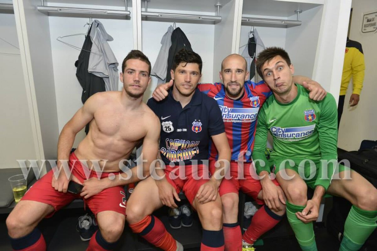 GALERIE FOTO Steliştii au petrecut pînă dimineaţă după ce-au cîştigat titlul 25 din istoria clubului