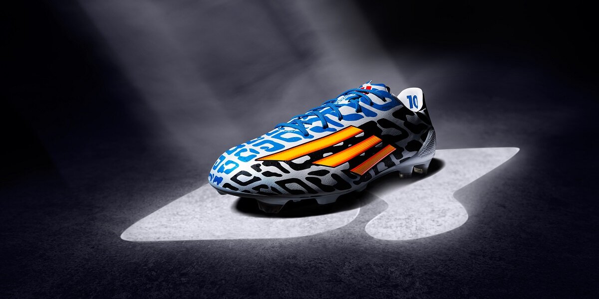 GALERIE FOTO Colecţia de ghete a Cupei Mondiale din Brazilia » Iată ce vor purta Messi, Suarez sau Alves!