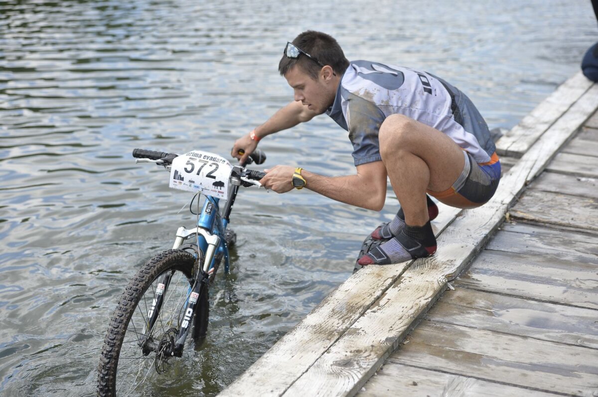 GALERIE FOTO Evadare reuşită! » Cea mai populară cursă de cross country a luat sfîrşit