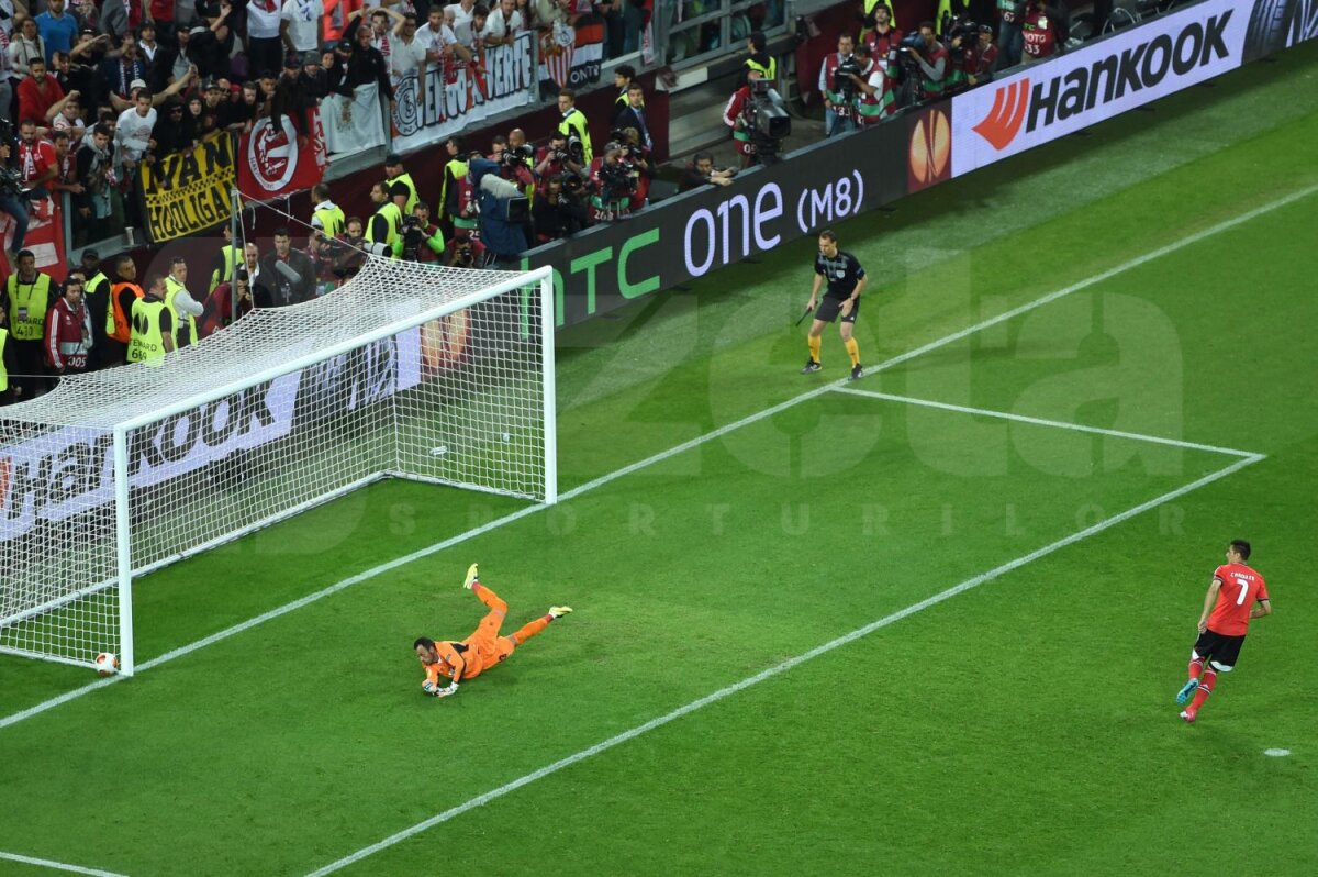 Betoreador » Portughezul detestat de Lisabona continuă tradiţia portarilor-eroi la Sevilla: după Palop, vine Beto!