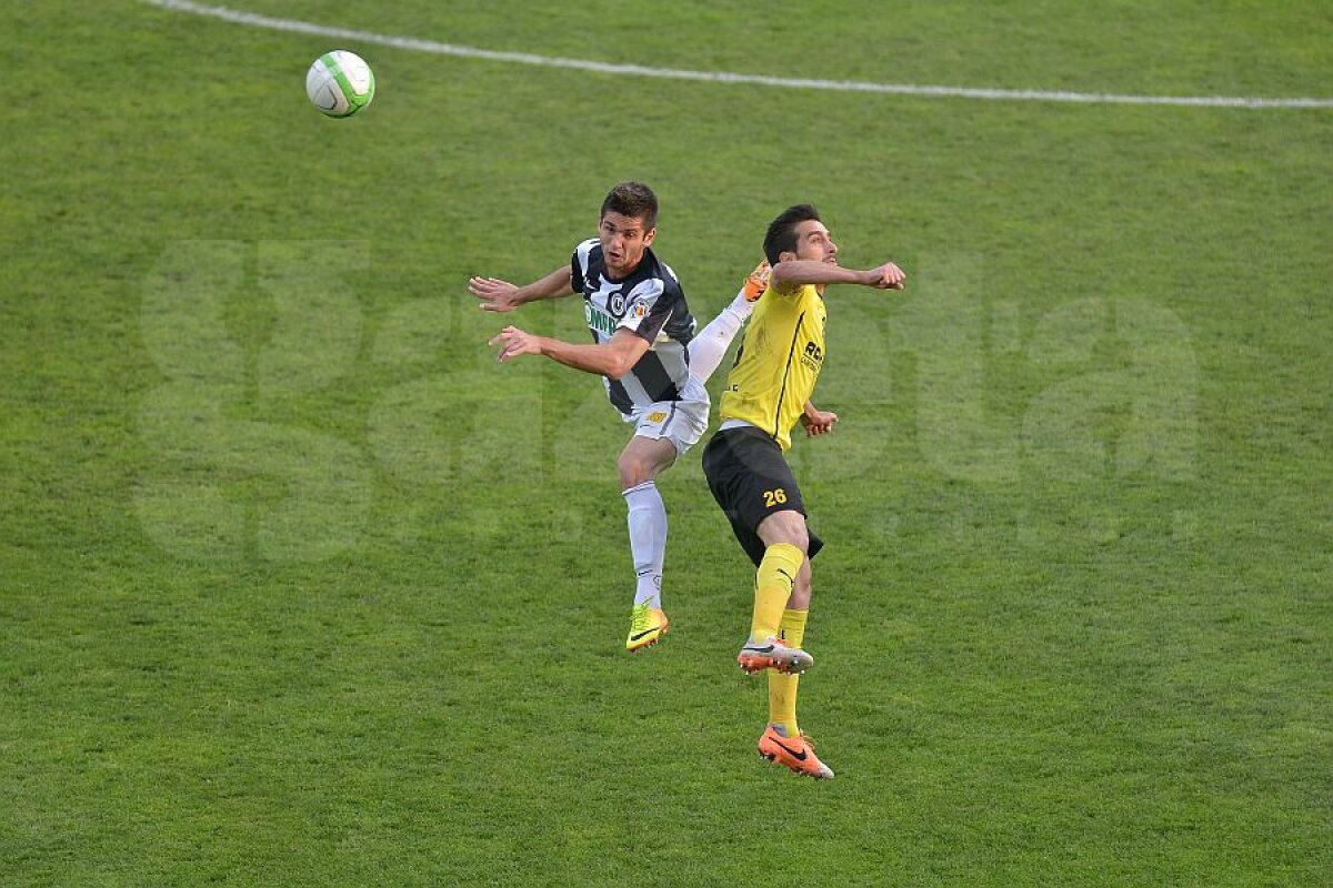 VIDEO+FOTO Egal pentru "U" » Clujenii sînt ca şi salvaţi de la retrogradare, după 0-0 la Braşov! "Stegarii" încă au emoţii mari