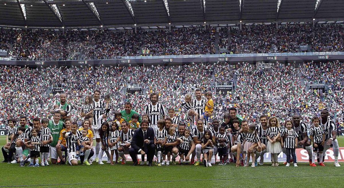 VIDEO+FOTO Petrecere la Torino » Juventus a sărbătorit cîştigarea celui de-al 30-lea titlu!