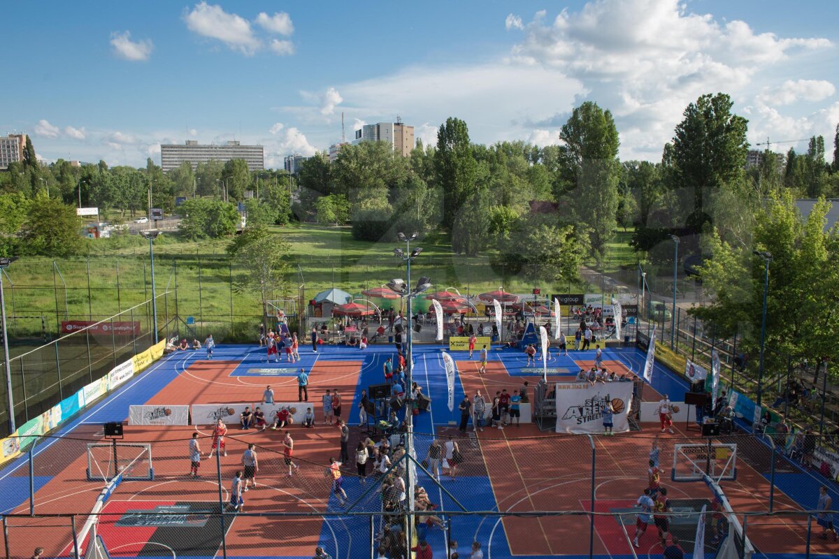 GALERIE FOTO Debut furtunos la turneul 1 al ediţiei aniversare a Sport Arena Streetball!