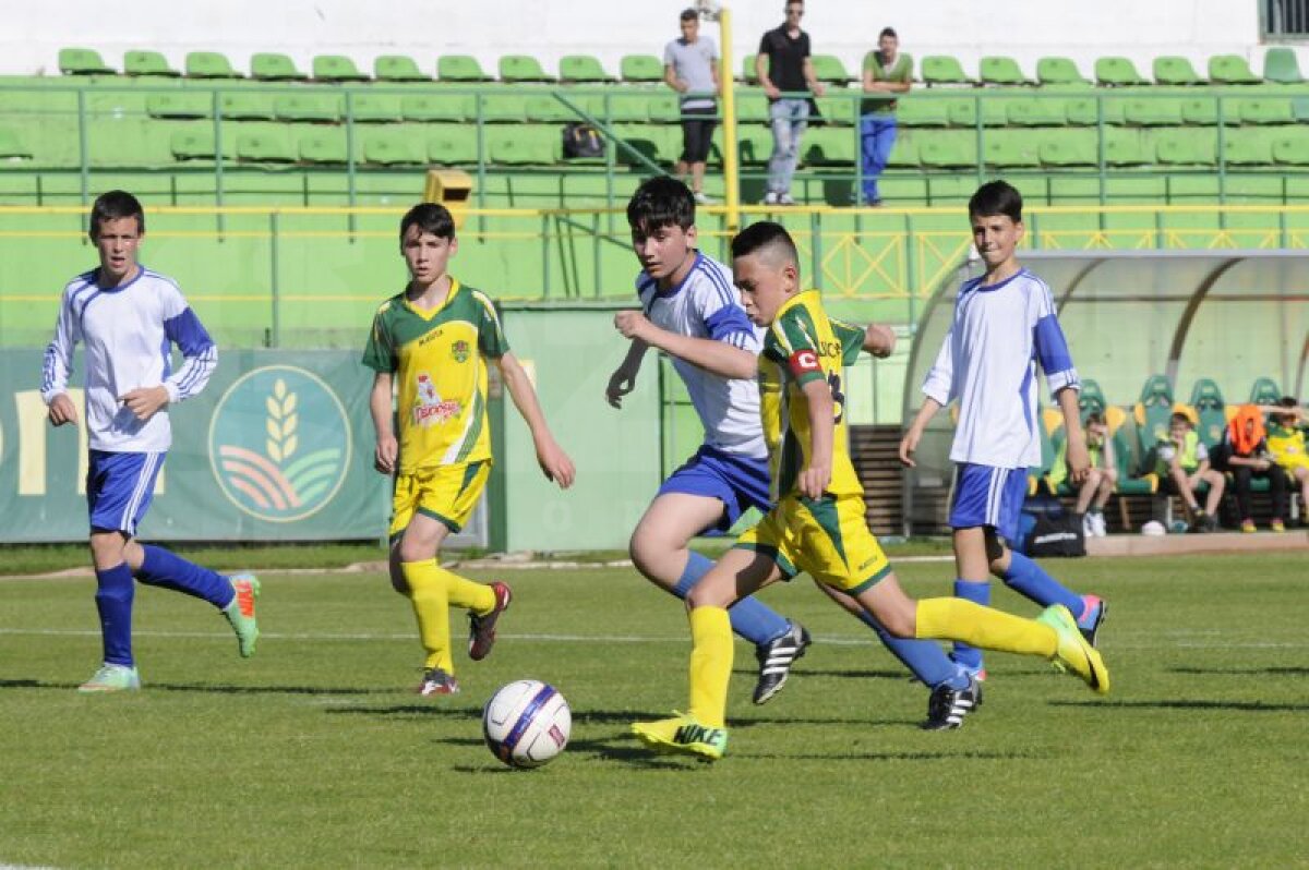 GALERIE FOTO » Vasluiul trăieşte prin juniori » Copiii merg la turneul zonal