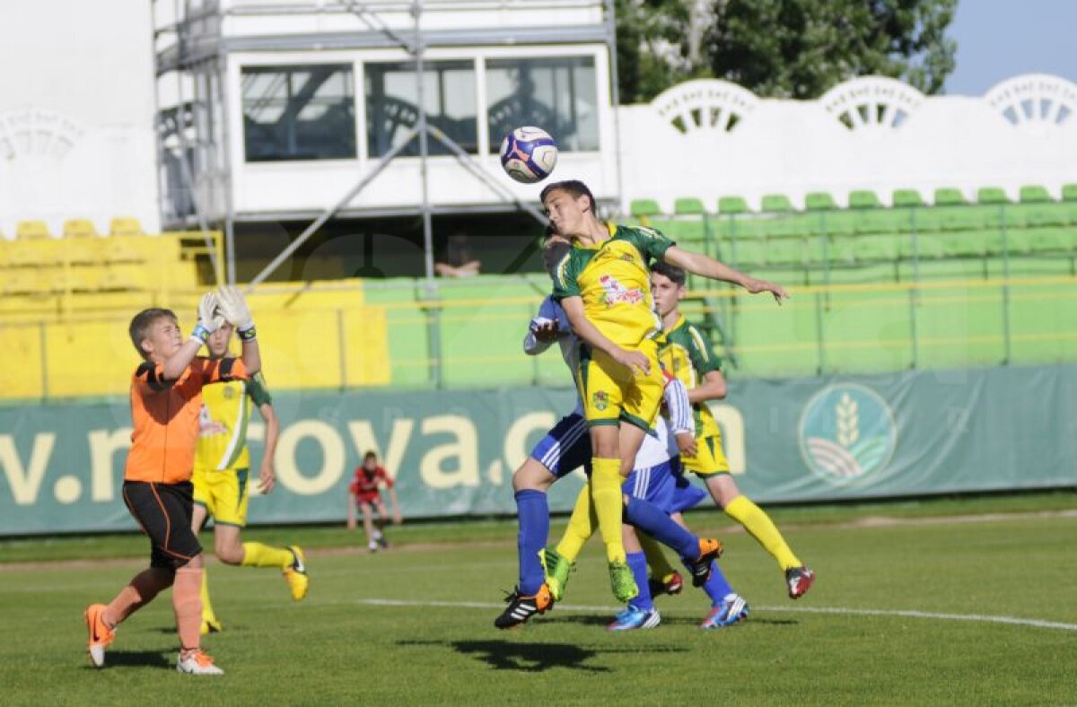 GALERIE FOTO » Vasluiul trăieşte prin juniori » Copiii merg la turneul zonal