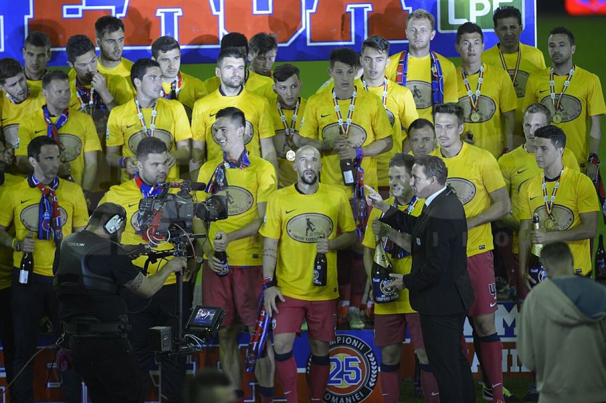 FOTO Petrecere de zile mari pe Naţional Arena » Steaua a sărbătorit cu stil titlul 25 alături de suporteri