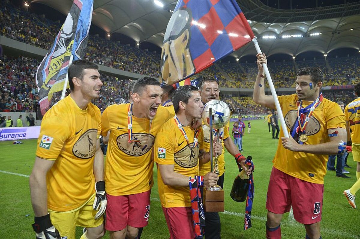 FOTO Petrecere de zile mari pe Naţional Arena » Steaua a sărbătorit cu stil titlul 25 alături de suporteri