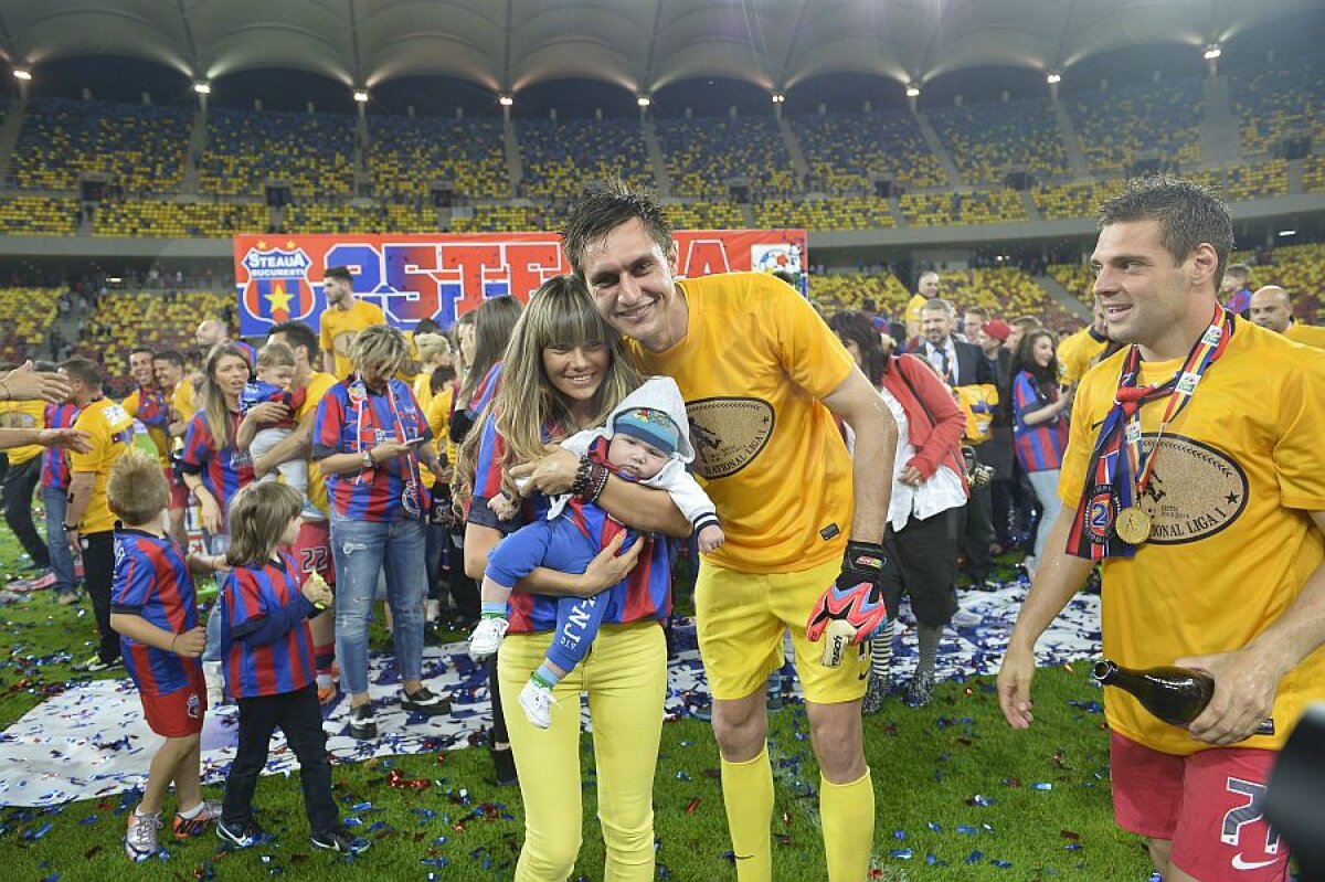 FOTO Petrecere de zile mari pe Naţional Arena » Steaua a sărbătorit cu stil titlul 25 alături de suporteri