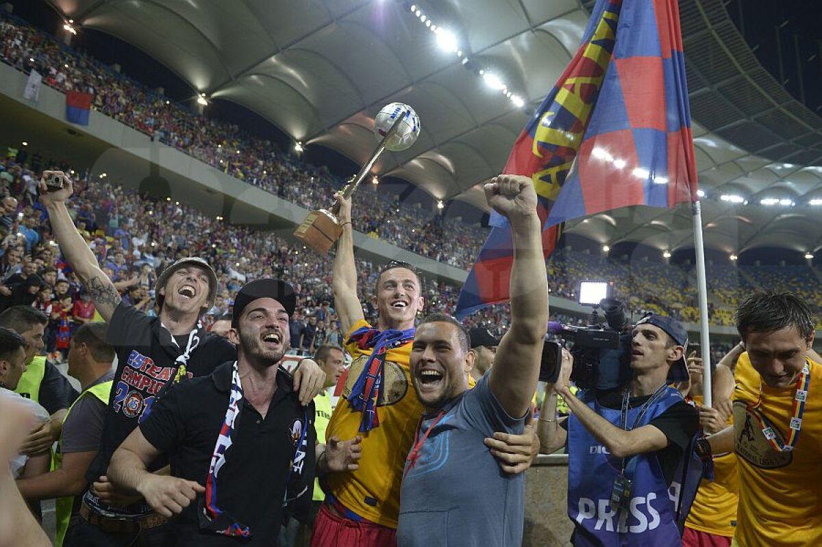 FOTO Petrecere de zile mari pe Naţional Arena » Steaua a sărbătorit cu stil titlul 25 alături de suporteri