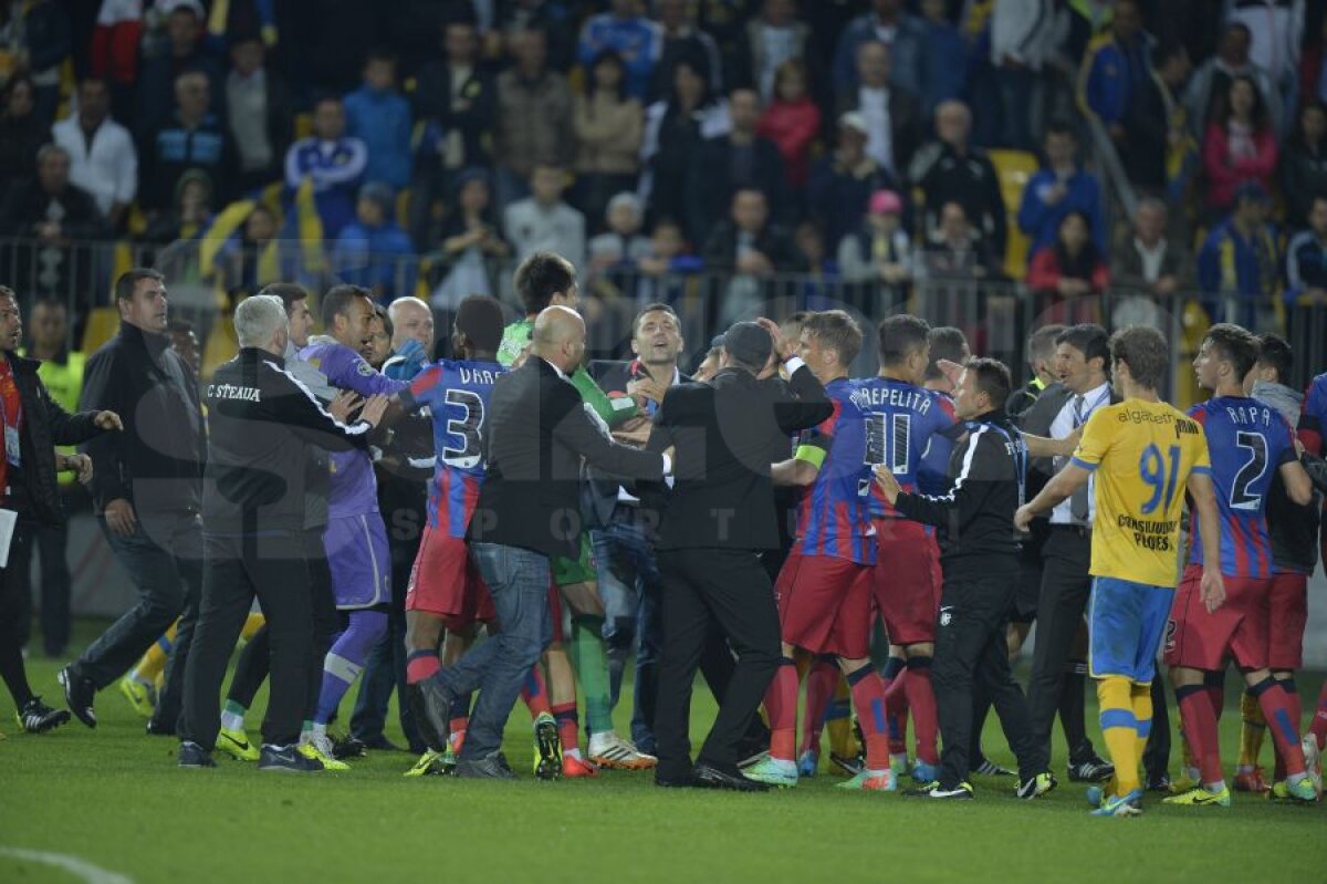 GALERIE FOTO Drumul spre 25! » GSP.RO a pregătit cele mai importante 25 de imagini pentru titlul Stelei!