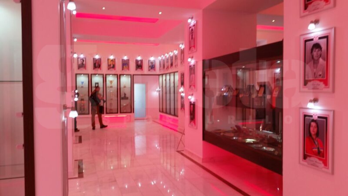 FOTO Dinamo a inaugurat muzeul oficial al clubului: "Toţi dinamoviştii pot trăi aici momentele de glorie din istoria roş-albă"