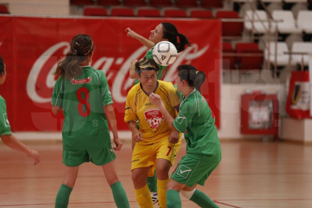 GALERIE FOTO Fetele au dat recital în semifinalele Cupei Coca-Cola! Duminică, de la 10:00, finala între Voluntari şi Craiova!
