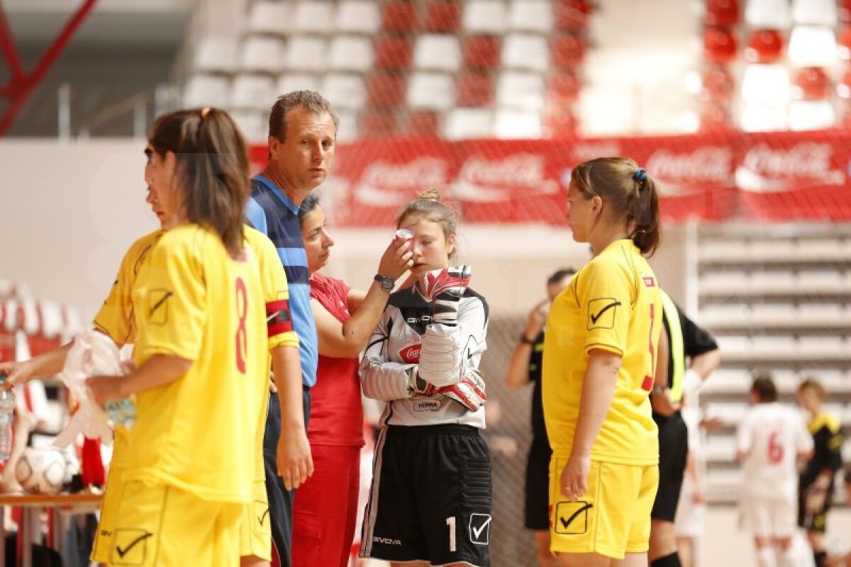 FOTO Pasiune şi sacrificiu » S-a încheiat Cupa Coca-Cola » Ediţie specială GSP în 8 pagini: ce aprig a fost micul nostru campionat mondial!