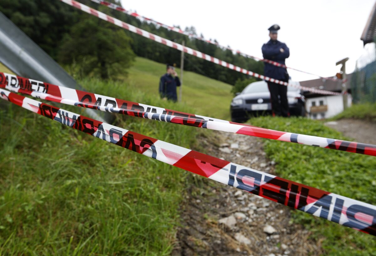 Accident grav! Doi internaţionali ai Germaniei au băgat un om la Terapie Intensivă