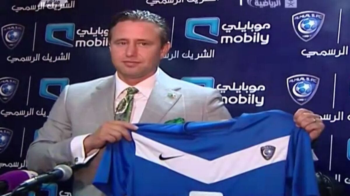 VIDEO Laurenţiu Reghecampf a fost prezentat la Al Hilal: "Vreau Liga Campionilor Asiei!" » Prima surpriză din partea şeicilor :)