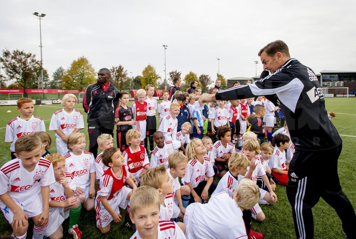 George Ogăraru deschide un nou drum » Avem secretele şcolii Ajax Amsterdam