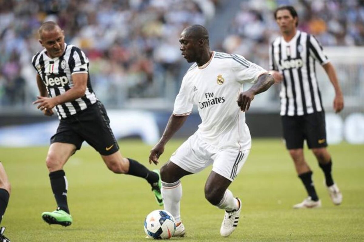 VIDEO Zizou şi Seedorf au rămas profesori în fotbal » Supergoluri într-un amical de lux al fostelor glorii de la Real şi de la Juve