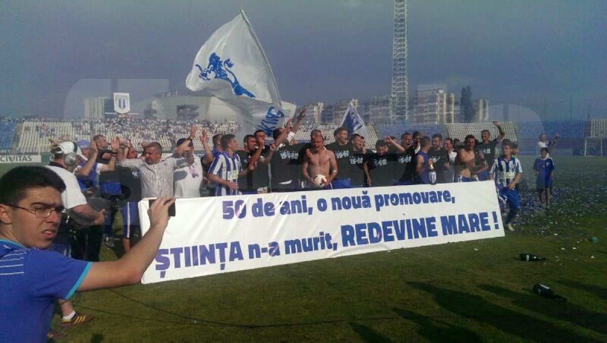 FOTO Nebunie în Bănie! CSU a terminat sezonul pe primul loc şi a sărbătorit cu şampanie şi confetti