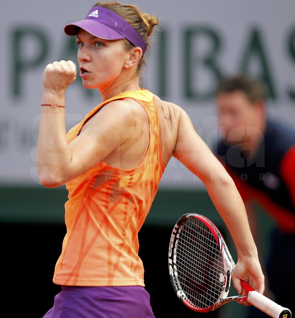 Galerie FOTO Şarapova a cîştigat Roland Garros, după un meci senzaţional făcut de Simona Halep! Încurajeaz-o aici pe jucătoarea noastră