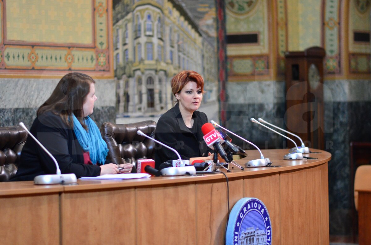 FOTO Nebunie în Bănie! CSU a terminat sezonul pe primul loc şi a sărbătorit cu şampanie şi confetti