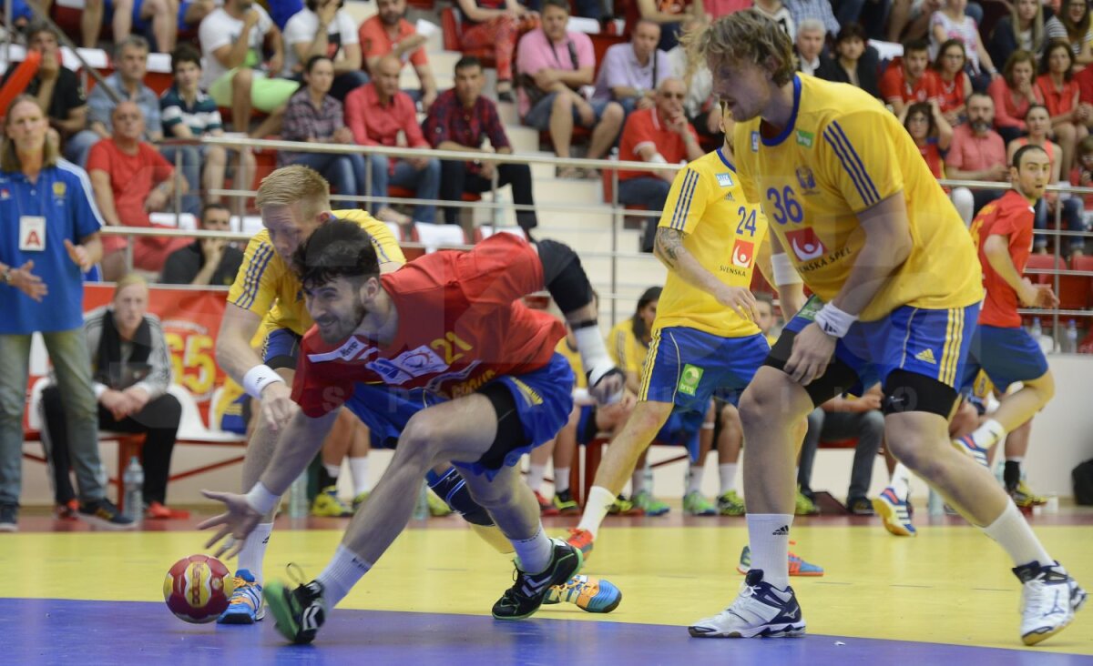 FOTO Am murit cu ei de gît! » România s-a luptat de la egal la egal cu Suedia, dar a cedat pe final la un singur gol: 24-25
