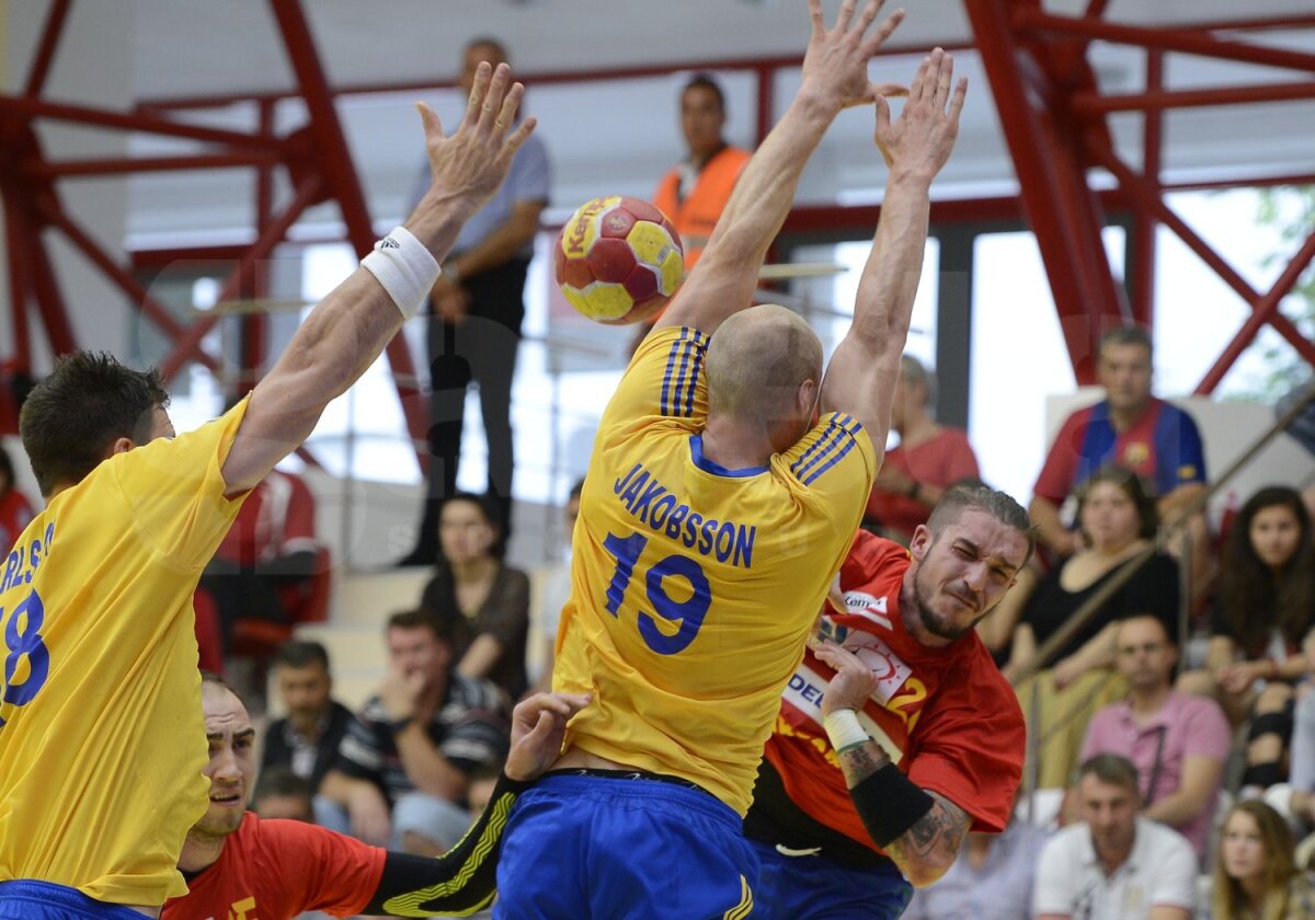 FOTO Am murit cu ei de gît! » România s-a luptat de la egal la egal cu Suedia, dar a cedat pe final la un singur gol: 24-25