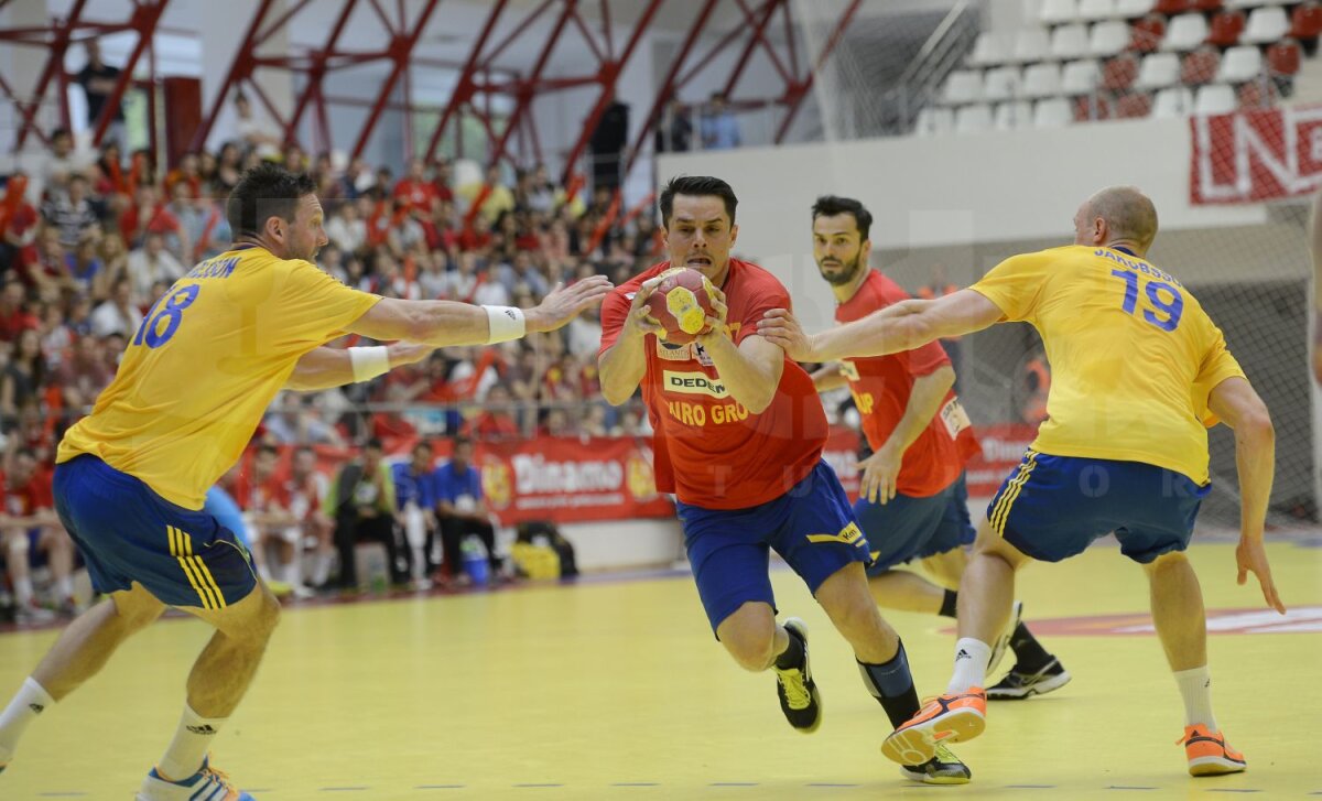 FOTO Am murit cu ei de gît! » România s-a luptat de la egal la egal cu Suedia, dar a cedat pe final la un singur gol: 24-25