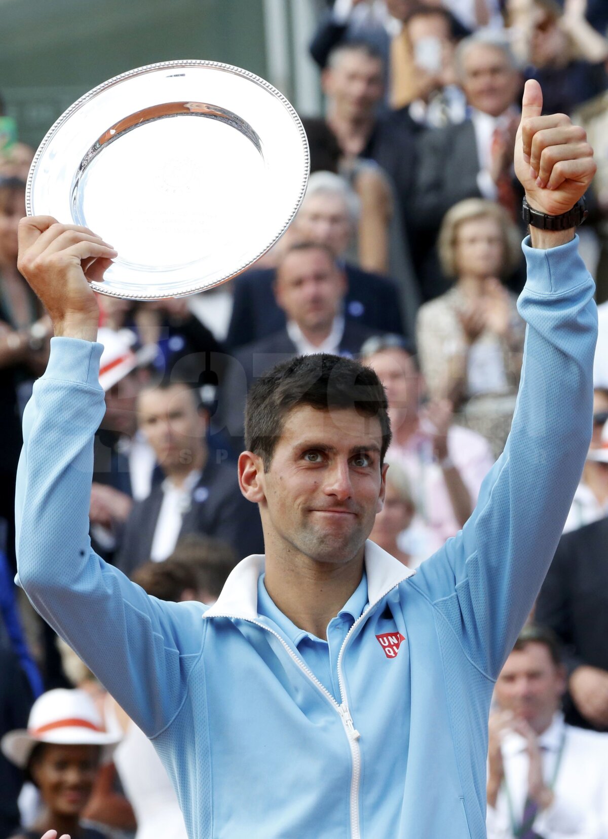 GALERIE FOTO Regele zgurii » Rafael Nadal a cîştigat pentru a 9-a oară trofeul de la Roland Garros! L-a învins pe Novak Djokovici în 4 seturi