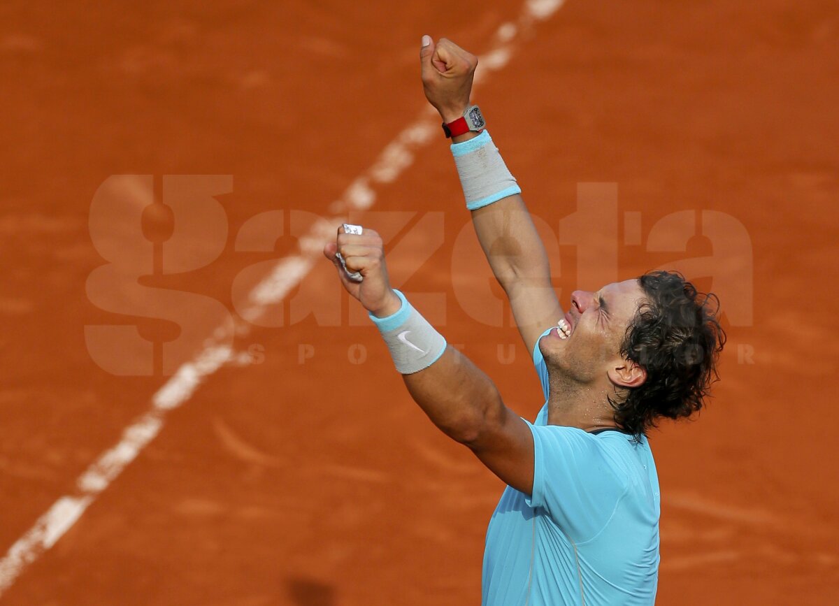 GALERIE FOTO Regele zgurii » Rafael Nadal a cîştigat pentru a 9-a oară trofeul de la Roland Garros! L-a învins pe Novak Djokovici în 4 seturi