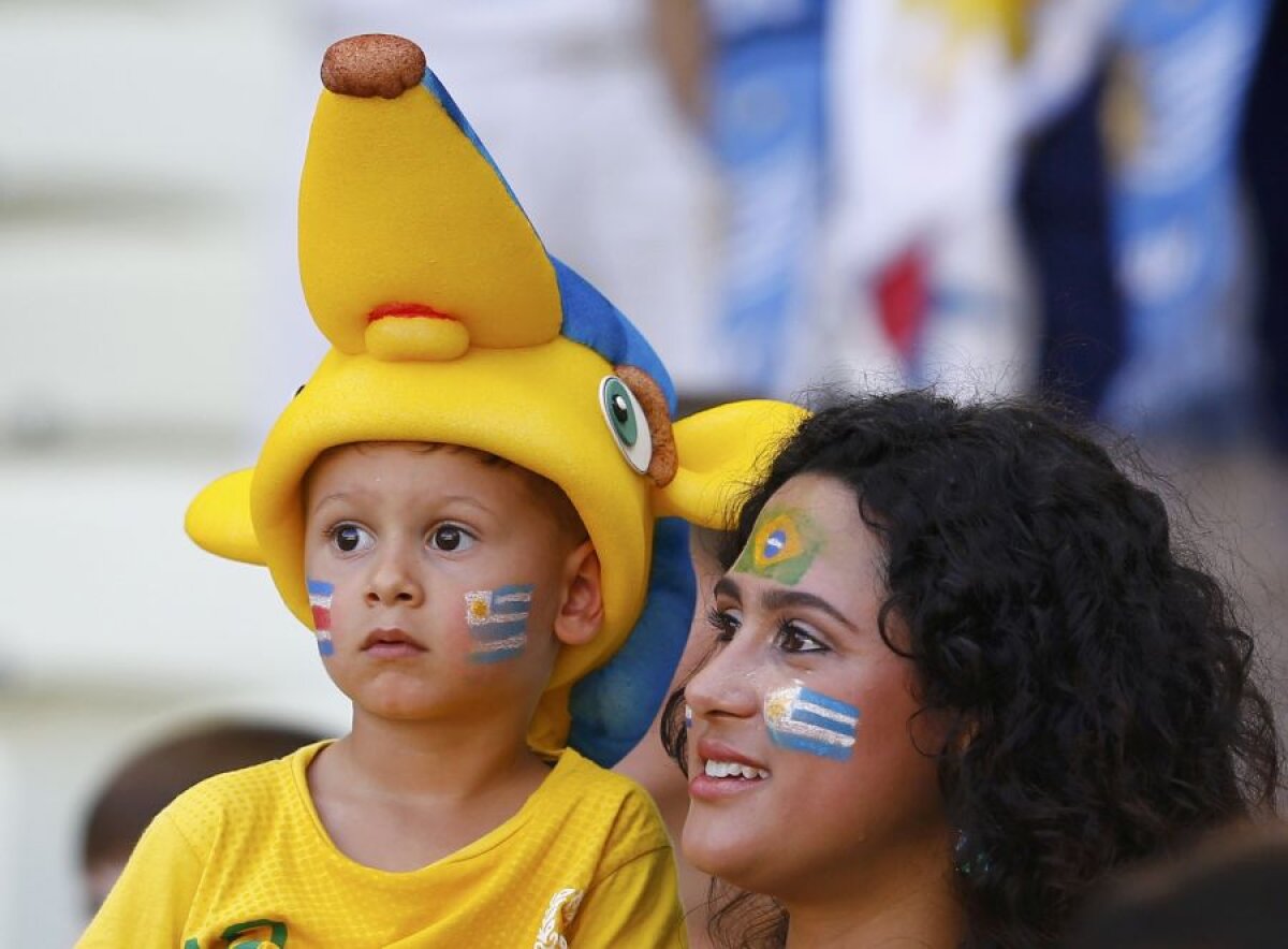 VIDEO+FOTO Surpriză de proporţii » Costa Rica spulberă calculele hîrtiei şi învinge Uruguayul cu 3-1!