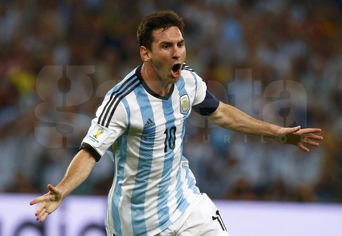 VIDEO & FOTO » Argentina - Bosnia 2-1 » Apostrofat şi apoi aclamat, Lionel Messi şi-a salvat echipa în meciul de debut al formaţiei albiceleste la Mondial