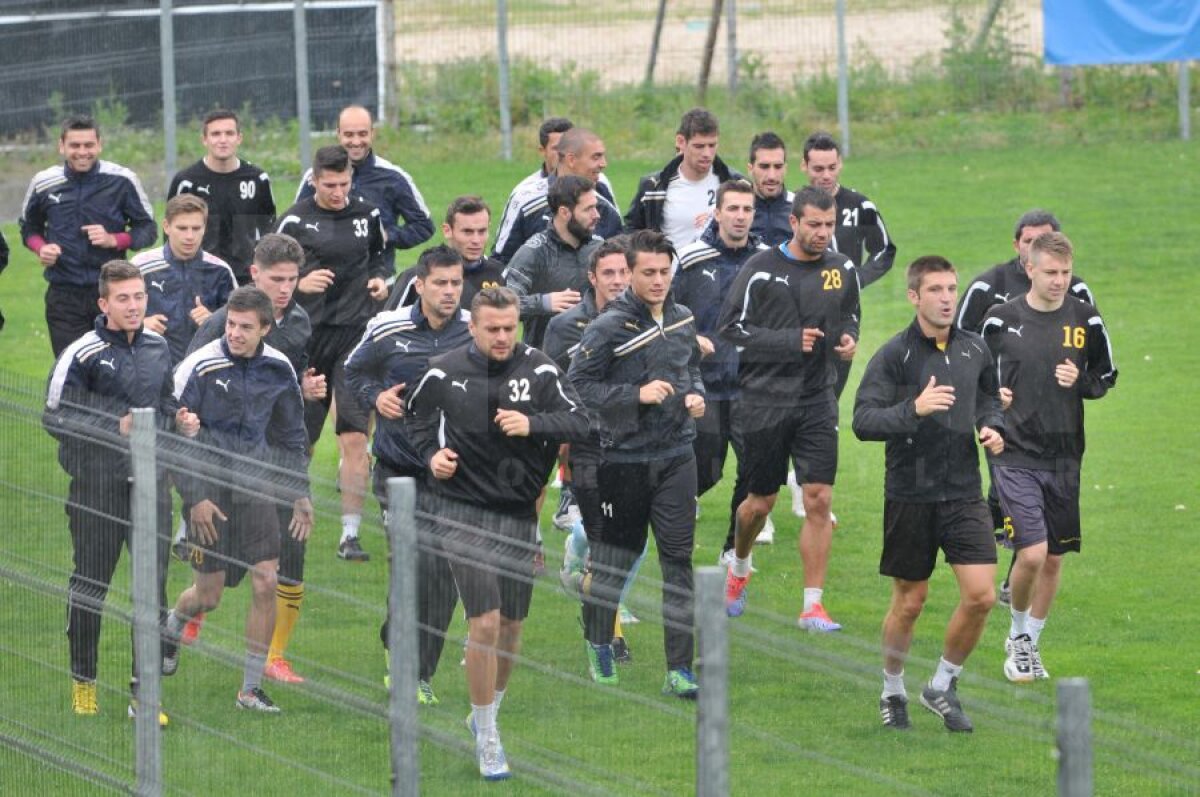 GALERIE FOTO FC Braşov s-a reunit azi » Schimbări importante în lotul lui Cornel Ţălnar