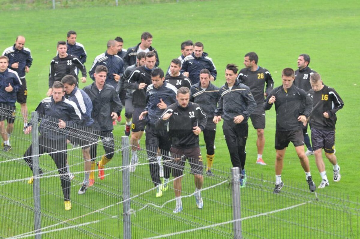 GALERIE FOTO FC Braşov s-a reunit azi » Schimbări importante în lotul lui Cornel Ţălnar