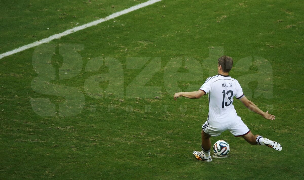 VIDEO+FOTO Pentru Schumi » Germania a făcut instrucţie cu Portugalia lui Cristiano Ronaldo, 4-0!