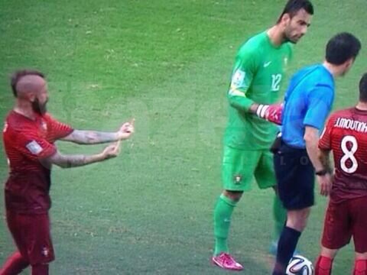 VIDEO+FOTO » Pepe, eliminat gratuit după un conflict cu Thomas Muller! Reacţia incredibilă a lui Raul Meireles la adresa arbitrului!