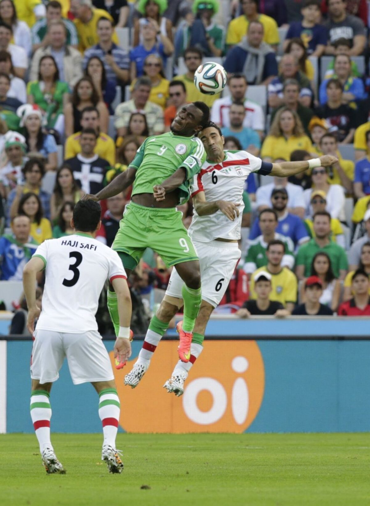 VIDEO+FOTO Au stricat media » Iran şi Nigeria au oferit primul meci fără goluri, fiind huiduiţi de fani la final