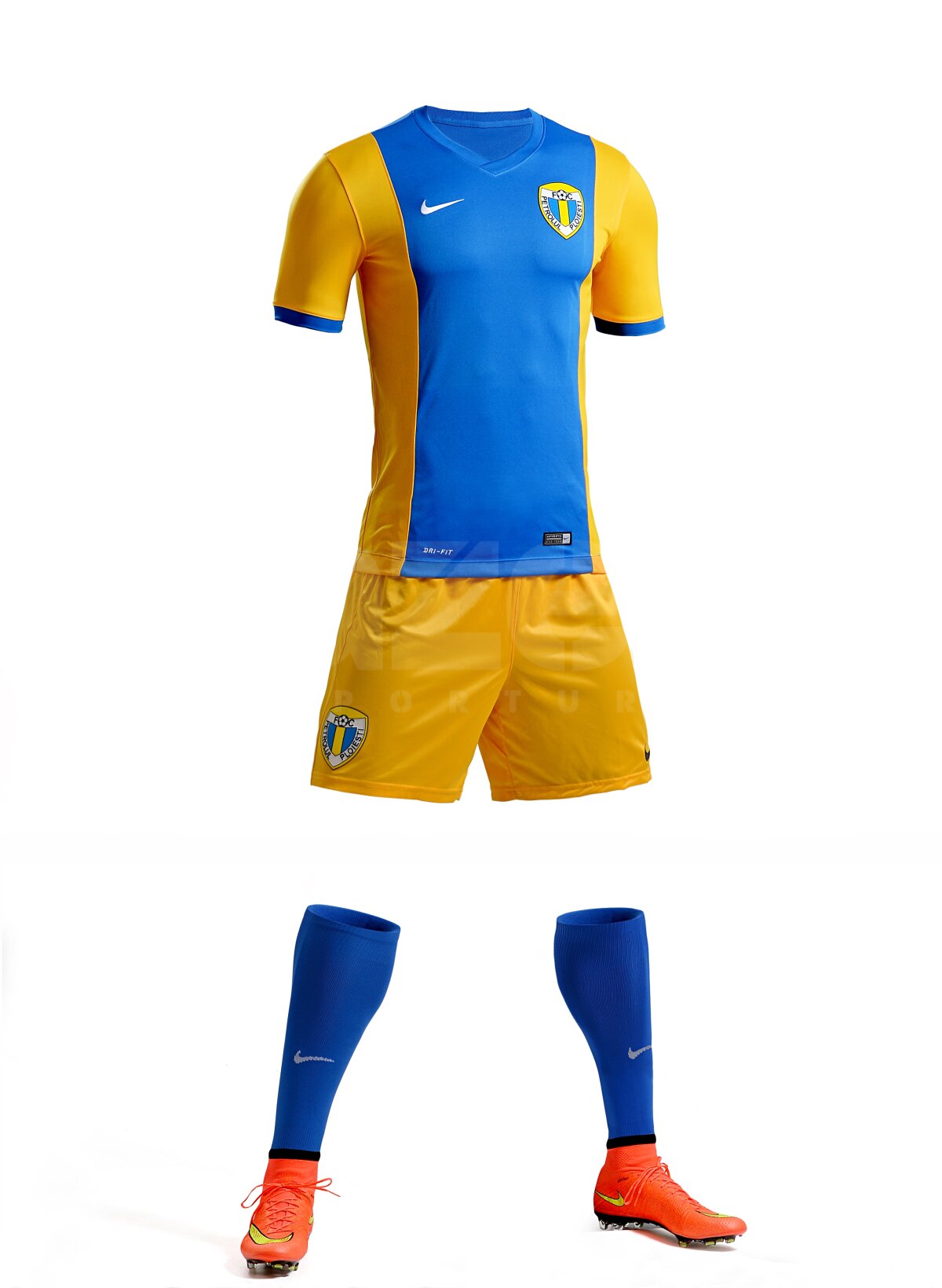 GALERIE FOTO » Petrolul şi-a lansat noul echipament cu care va juca în sezonul viitor