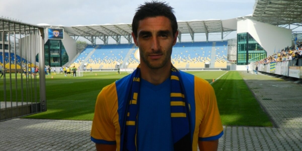 Portar şi fundaş central » Transferuri de ultimă oră la Petrolul!