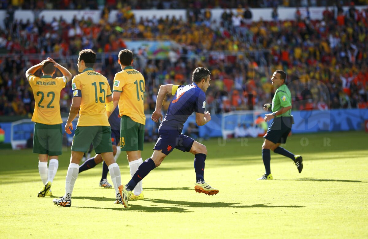 VIDEO şi FOTO Australia - Olanda 2-3 » "Portocala mecanică" are maximum de puncte şi 8 goluri înscrise în două meciuri