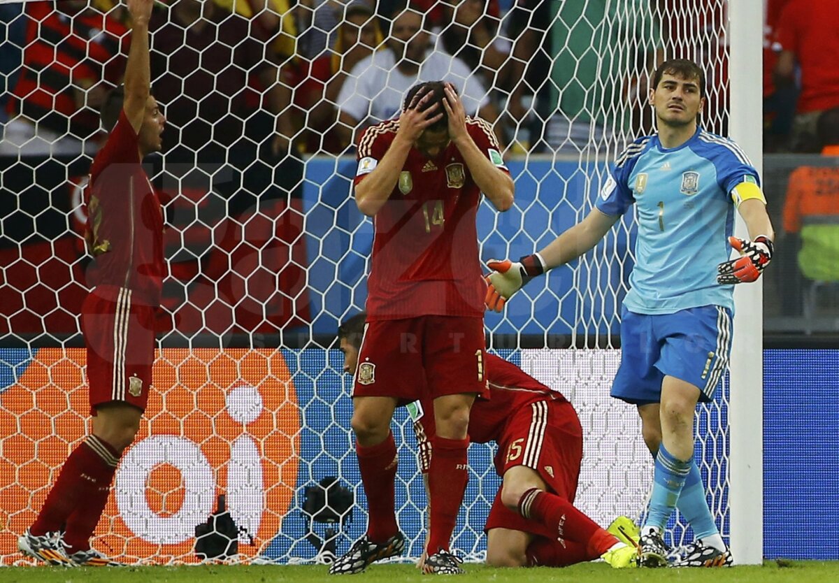 VIDEO şi FOTO Spania - Chile 0-2 » Campioana Mondială en-titre pleacă acasă, atingînd o premieră istorică