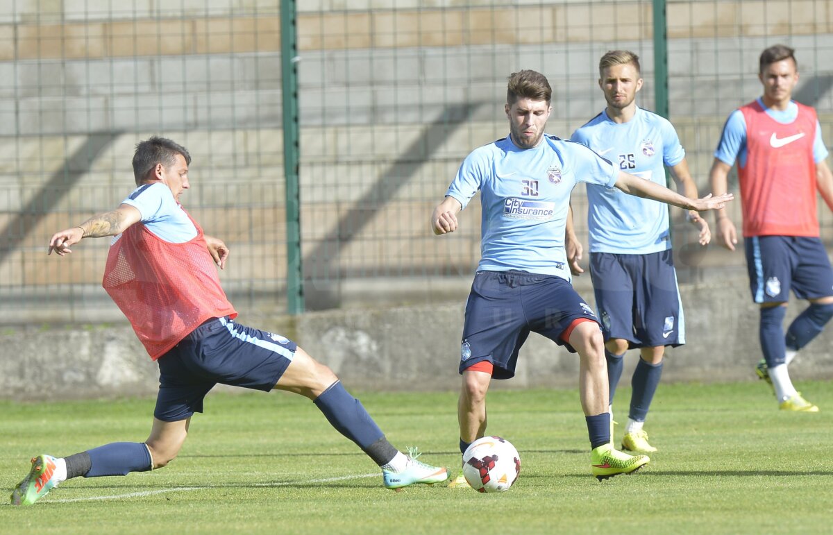 GALERIE FOTO Patru nume noi la antrenamentul Stelei! Costel Gâlcă i-a luat tare: "Azi e uşor pentru voi, dar de mîine începe greul"