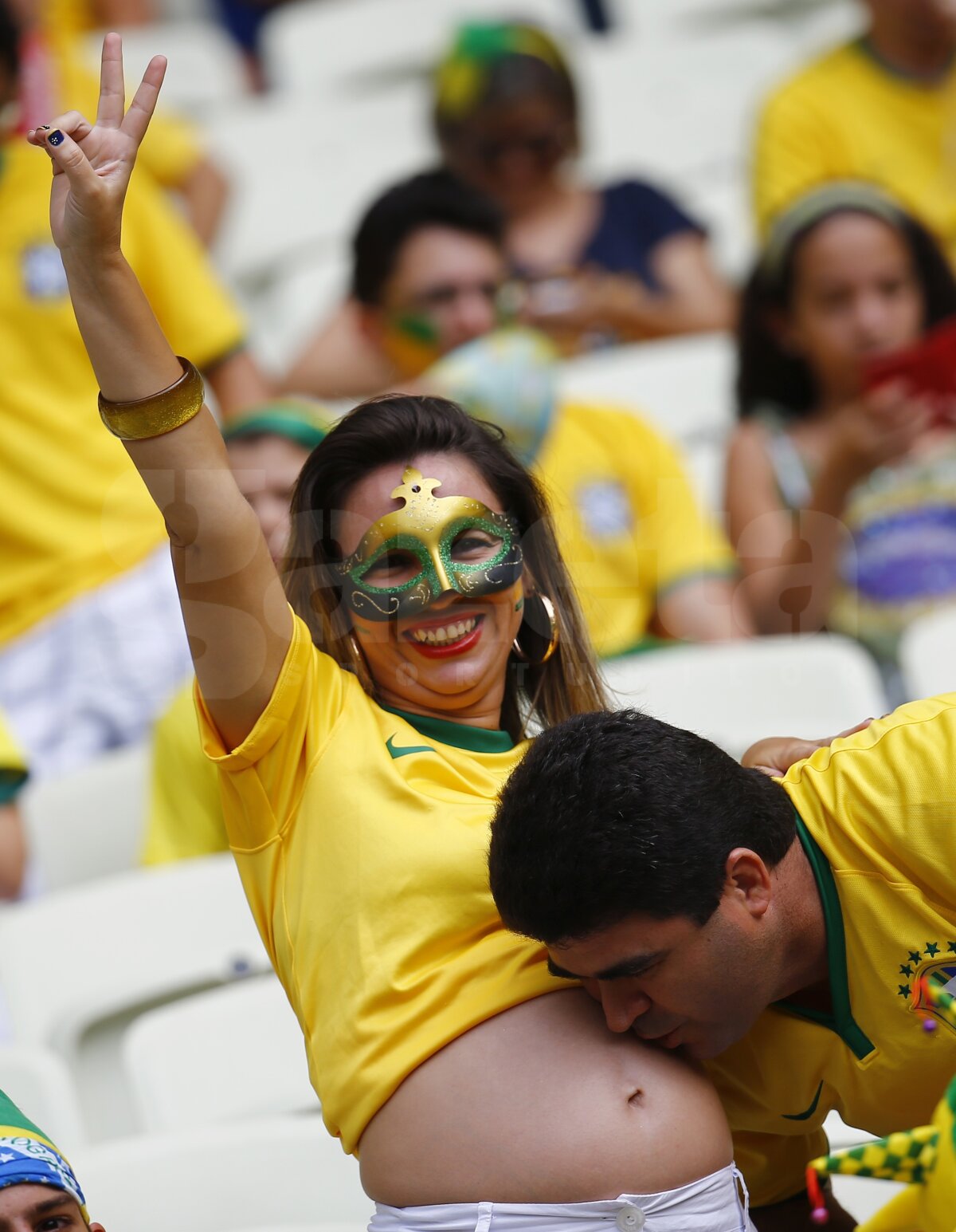 GALERIE FOTO Amor do Brazil » Cele mai romantice poze de la Cupa Mondială