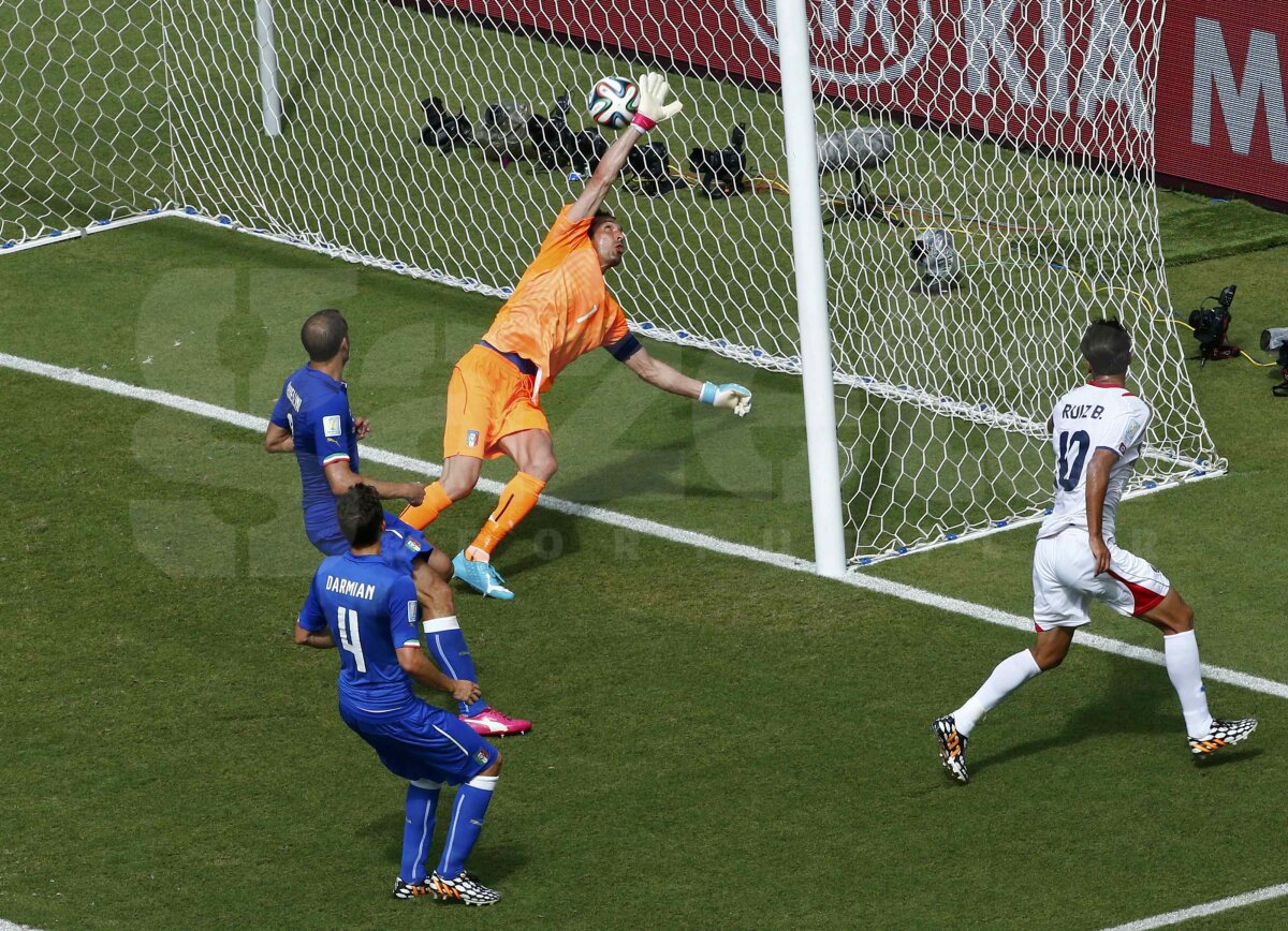 VIDEO şi FOTO Italia - Costa Rica 0-1 » Echipa din America Centrală e calificată în "optimi"! Italienii, meci decisiv cu Uruguay